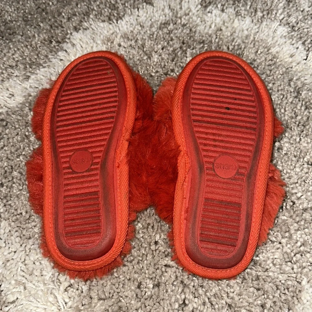 Cat & Jack Slippers